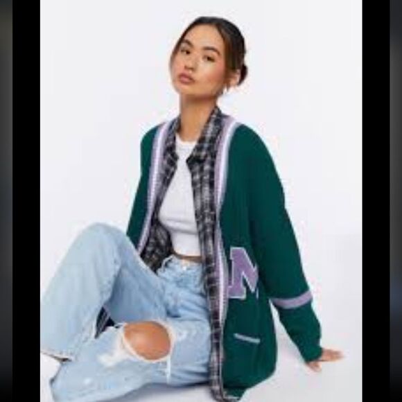 Forever 21 Oversized Cotton Varsity Sweater Cardigan Sz S 28" Pit to pit - Picture 4 of 10